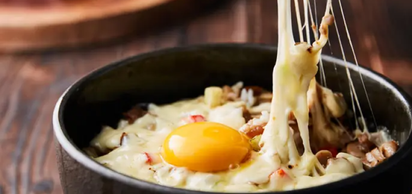 english omelette served with egg and cheese